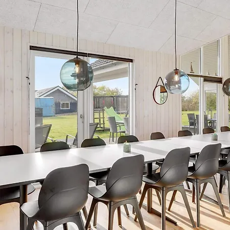 16 Person In Sydals Semesterbostad Sarup
