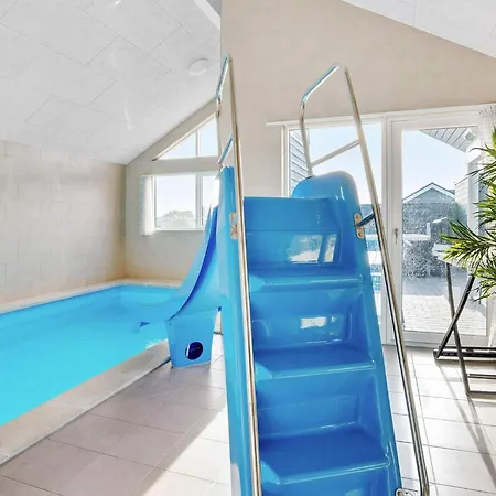 16 Person In Sydals Tatil Evi Sarup